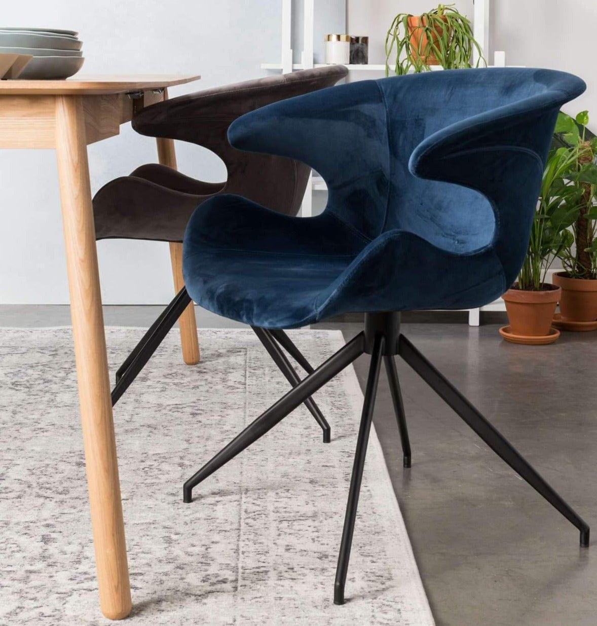 Fotel MIA niebieski Zuiver Eye on Design