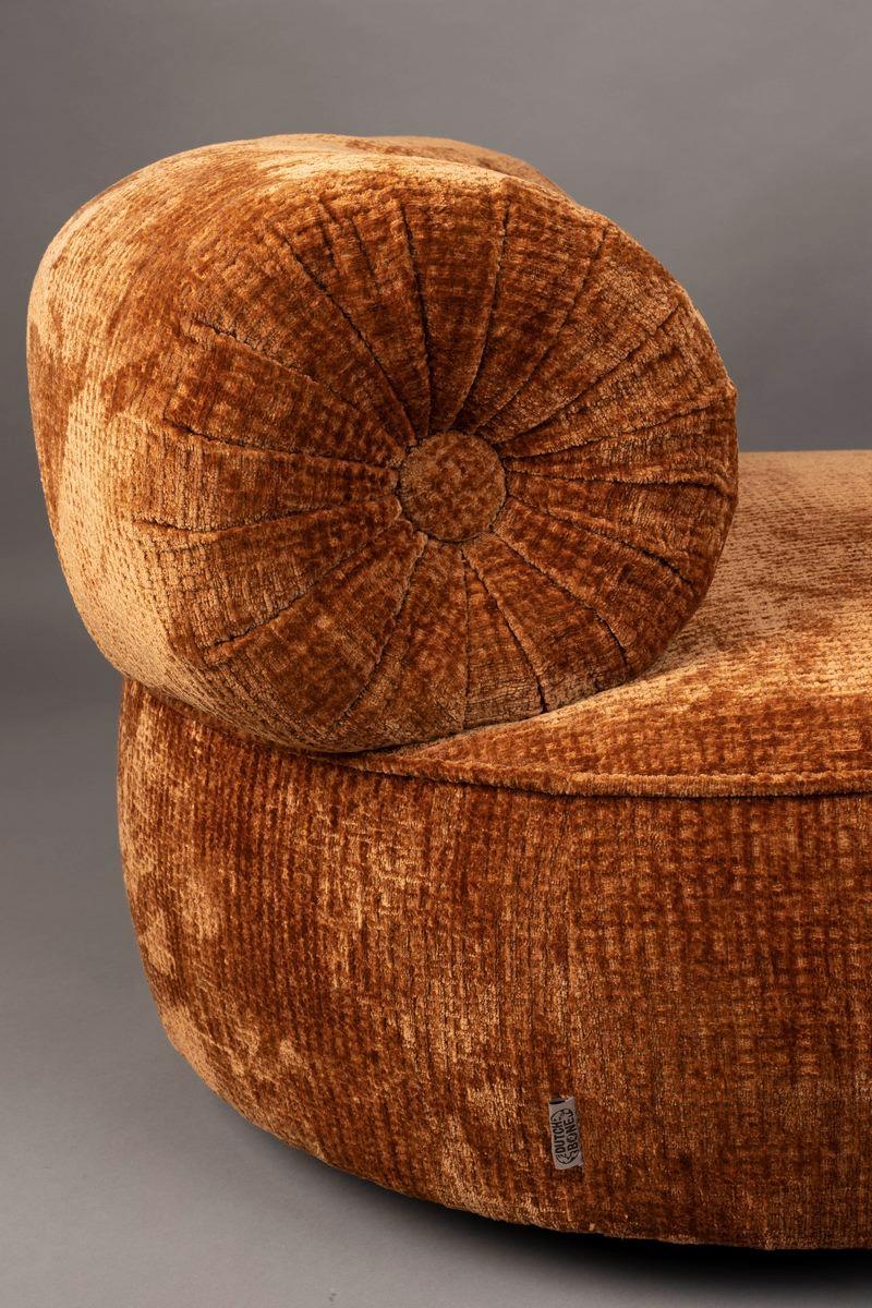 Fotel TILBURY karmelowy Dutchbone Eye on Design