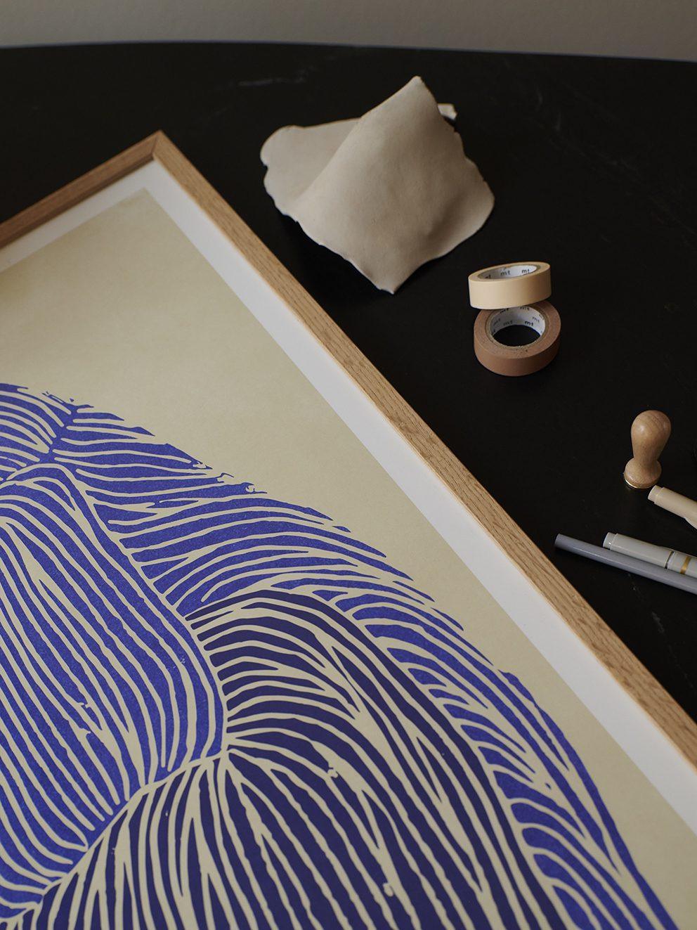 Grafika artystyczna DEEP BLUE The Poster Club Eye on Design