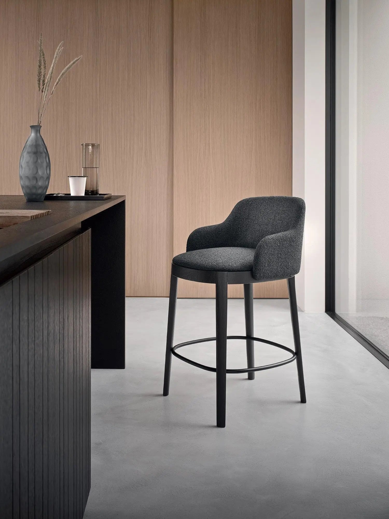 Hoker ADÈL boucle taupe Calligaris Eye on Design