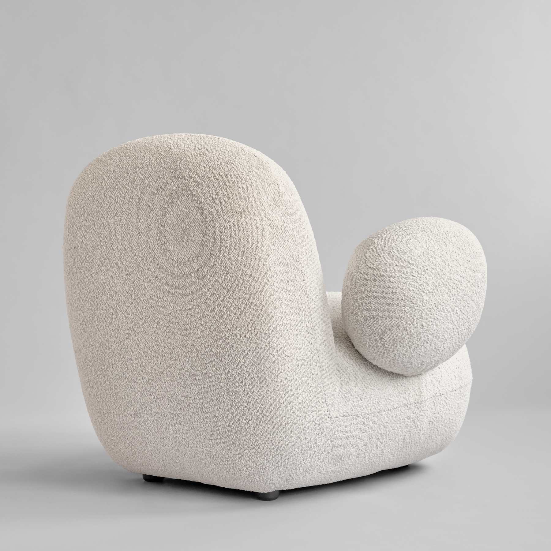 TOE FLAT Sessel aus weißem Bouclé