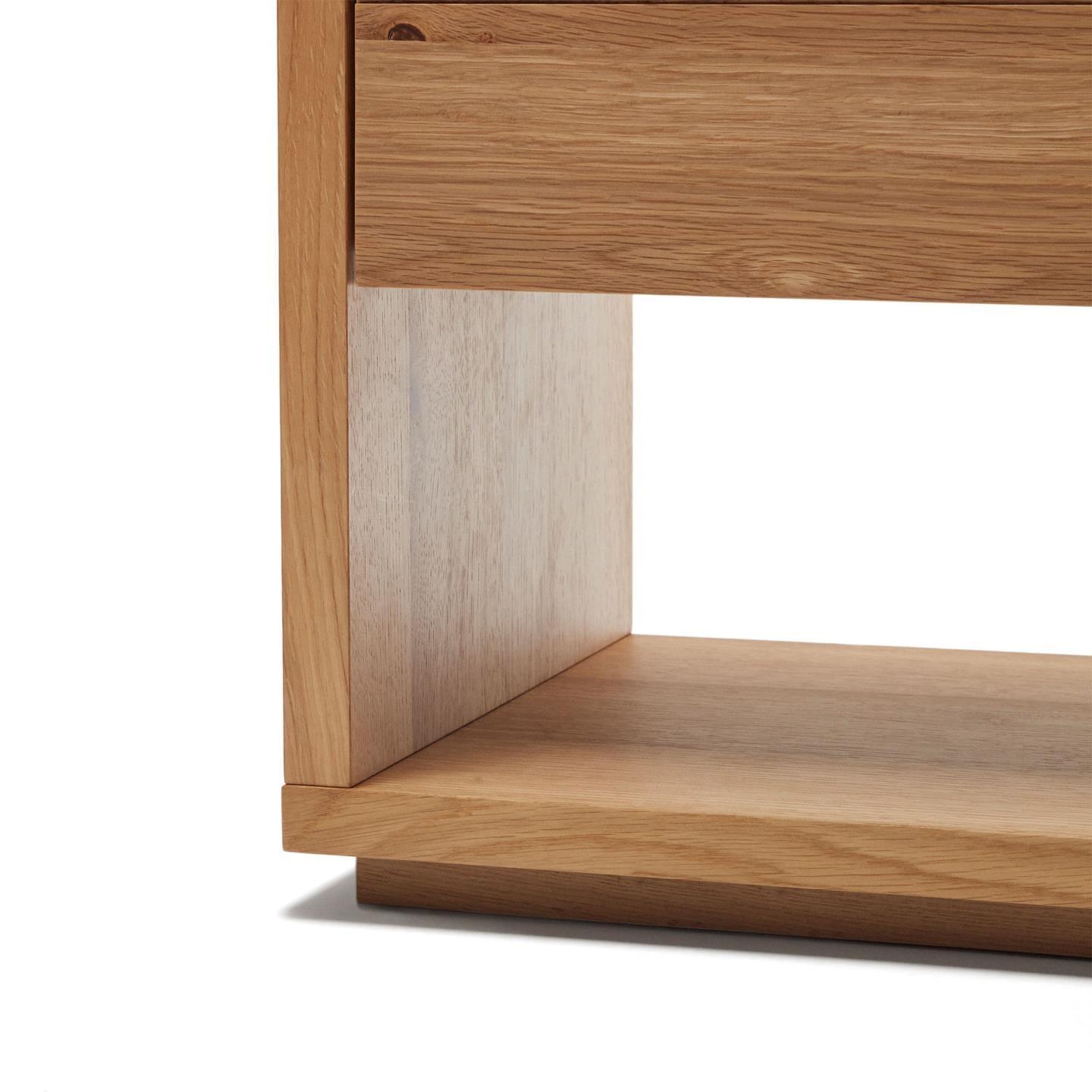 Komoda 3-drzwiowa ALGUEMA fornir dębowy La Forma Eye on Design