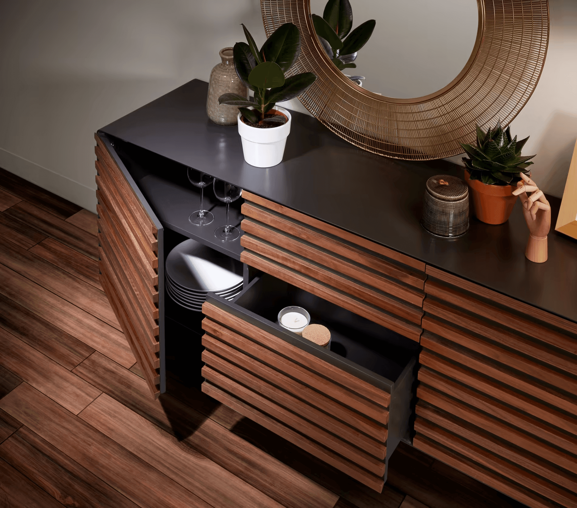 Komoda KESIA fornir orzechowy La Forma Eye on Design