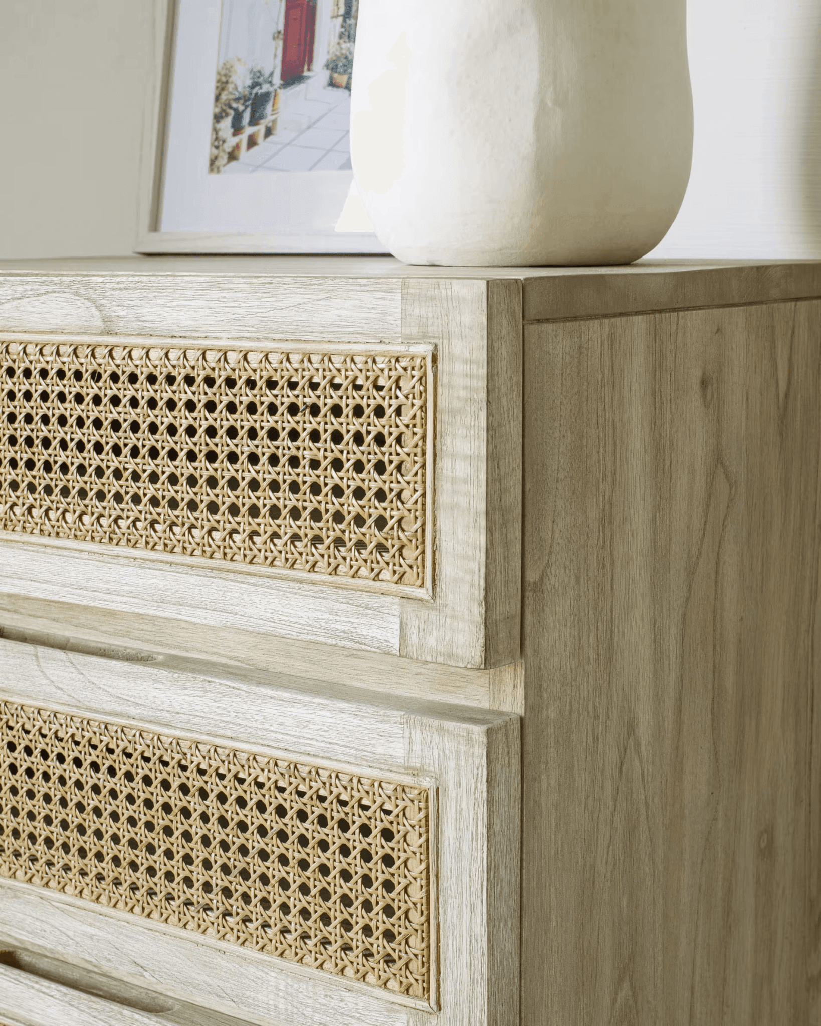Komoda wysoka z szufladami REXIT fornir mindi La Forma Eye on Design