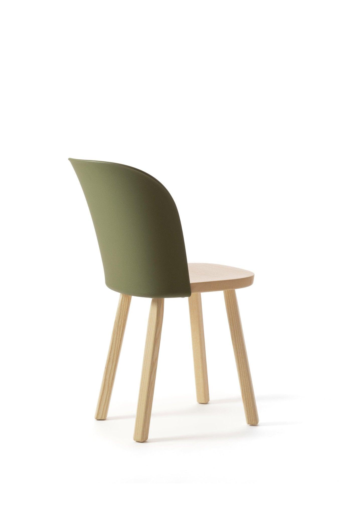 Krzesło ALPINA oliwkowy Magis Eye on Design