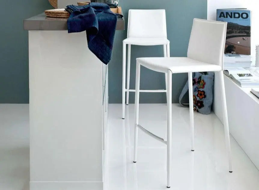 Krzesło barowe AIDA ciemnoszary Calligaris Eye on Design
