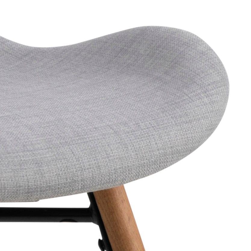 Krzesło BJORN jasnoszary z drewnianią podstawą Home Essentials Eye on Design