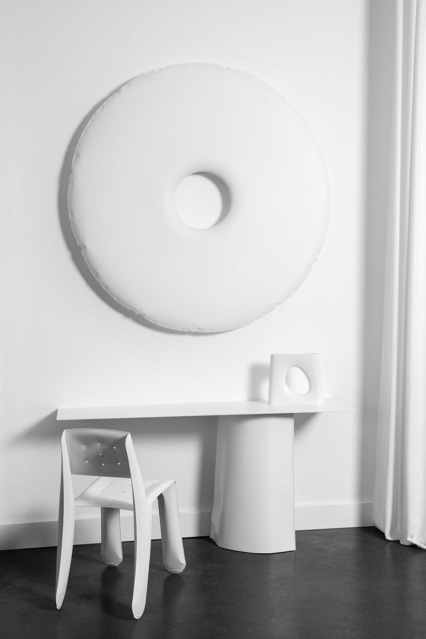 Krzesło CHIPPENSTEEL 0.5 biały Zieta Studio Eye on Design