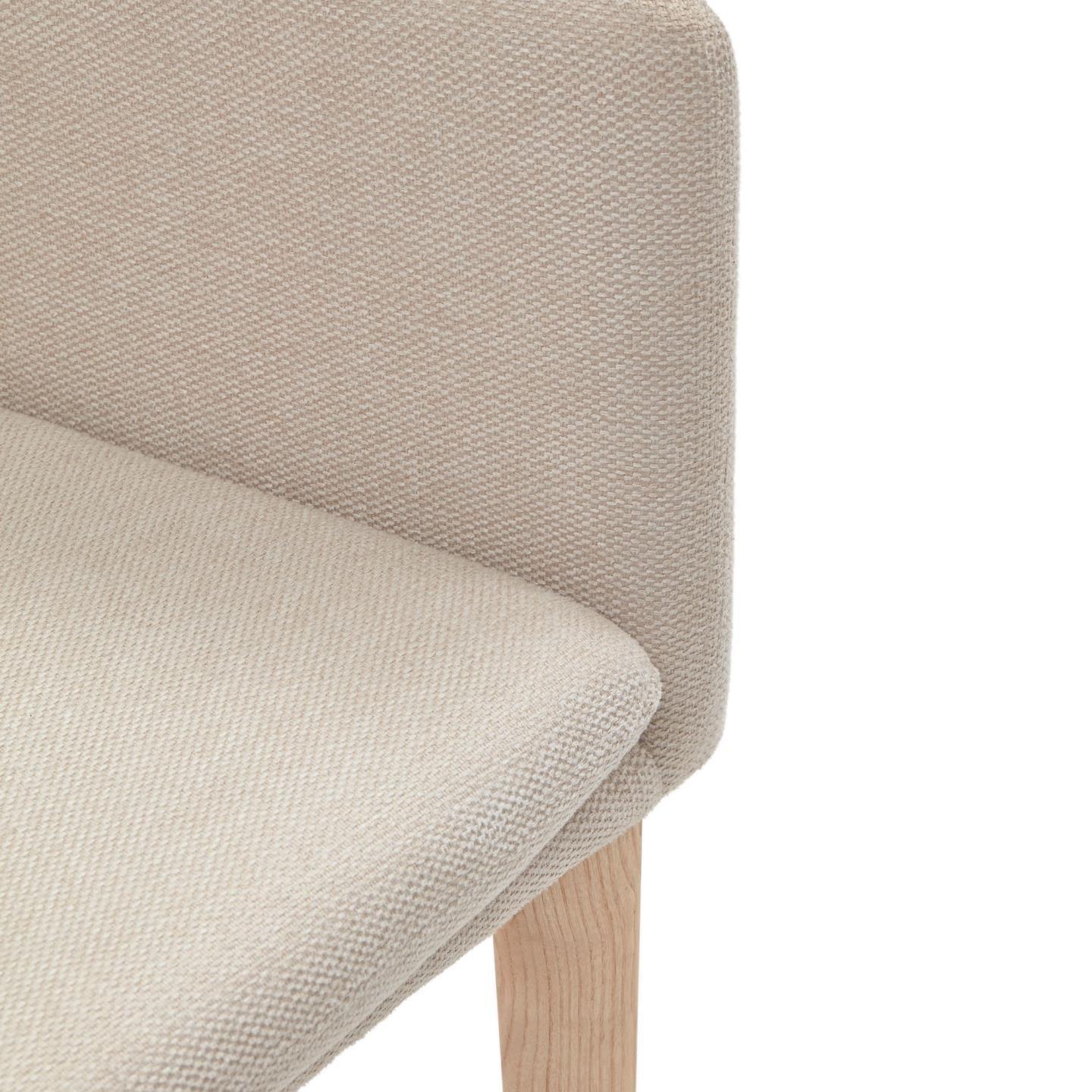 Krzesło HARLAN beżowa szenila La Forma Eye on Design