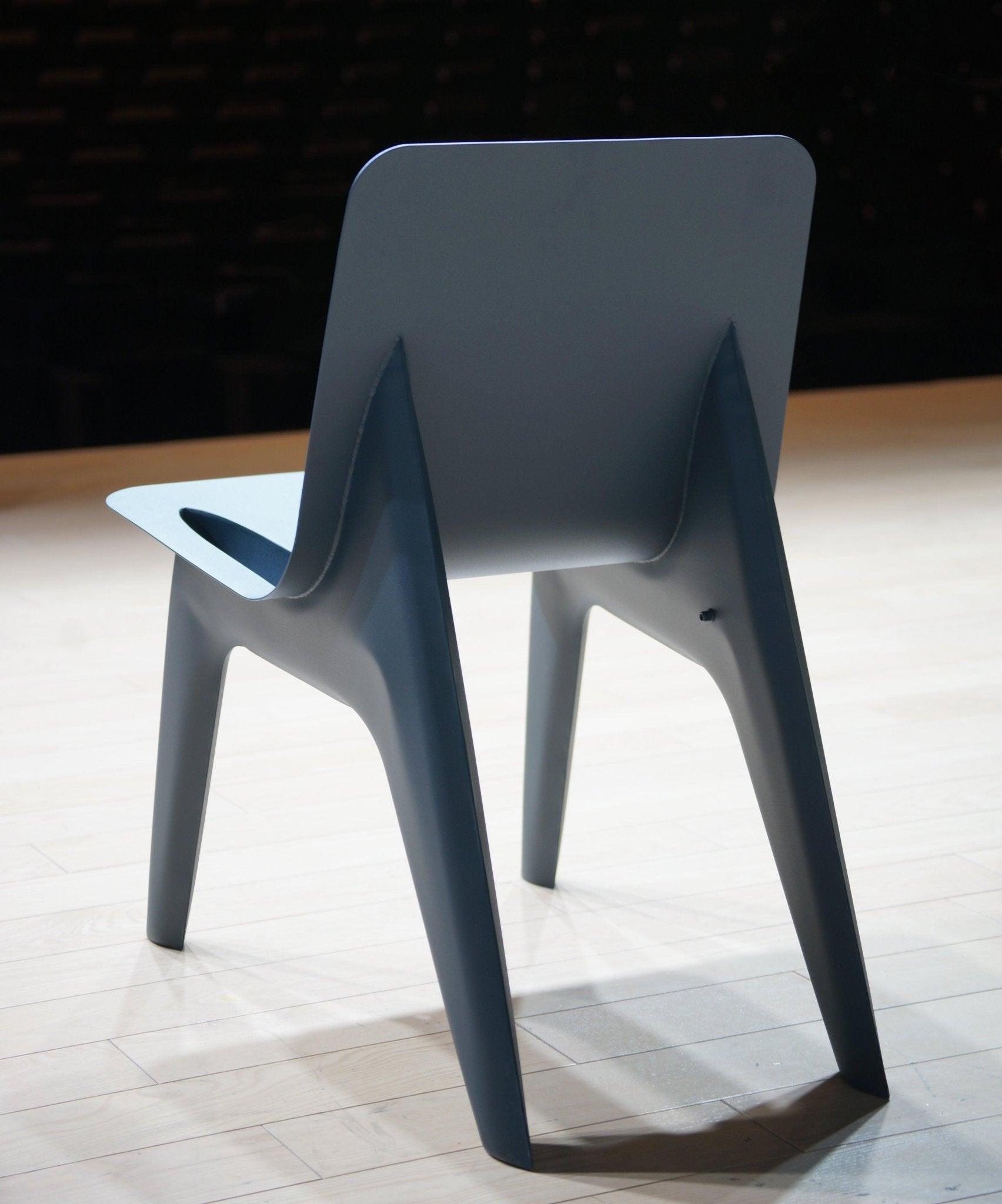 Krzesło J-CHAIR szaroniebieski mat Zieta Studio Eye on Design