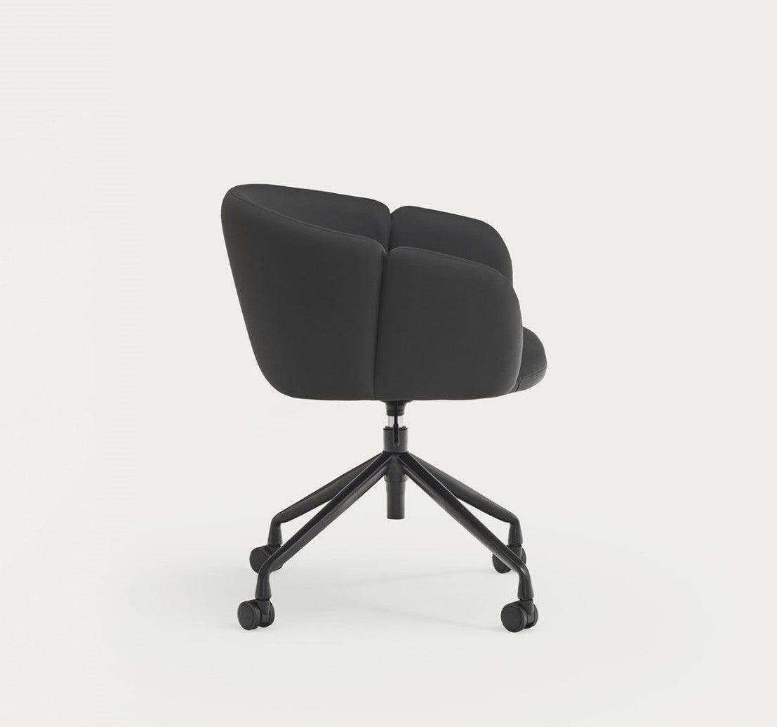 Krzesło na kółkach z podłokietnikami ADD ekoskóra czarna Teulat Eye on Design