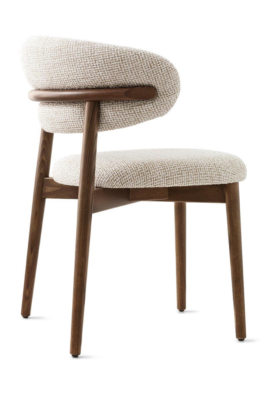 Krzesło OLEANDRO boucle beżowy z drewnianą podstawą Calligaris Eye on Design