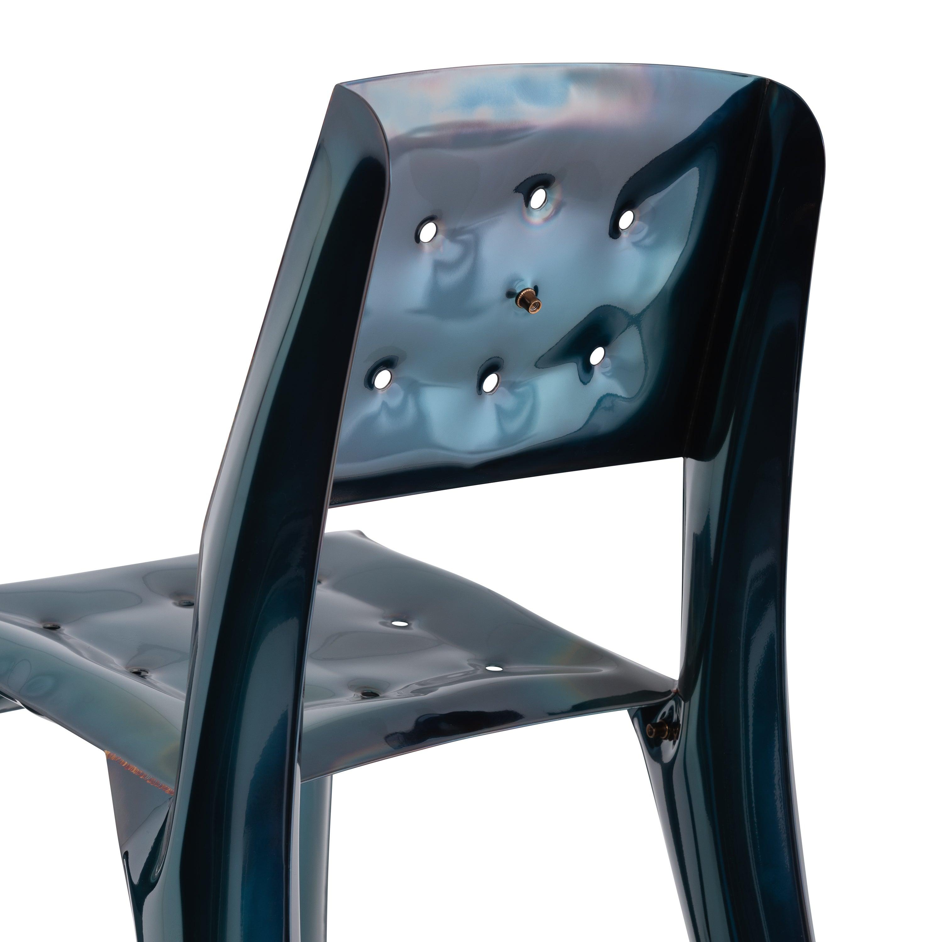 Krzesło stalowe CHIPPENSTEEL 0.5 heat kosmiczny błękit Zieta Studio Eye on Design