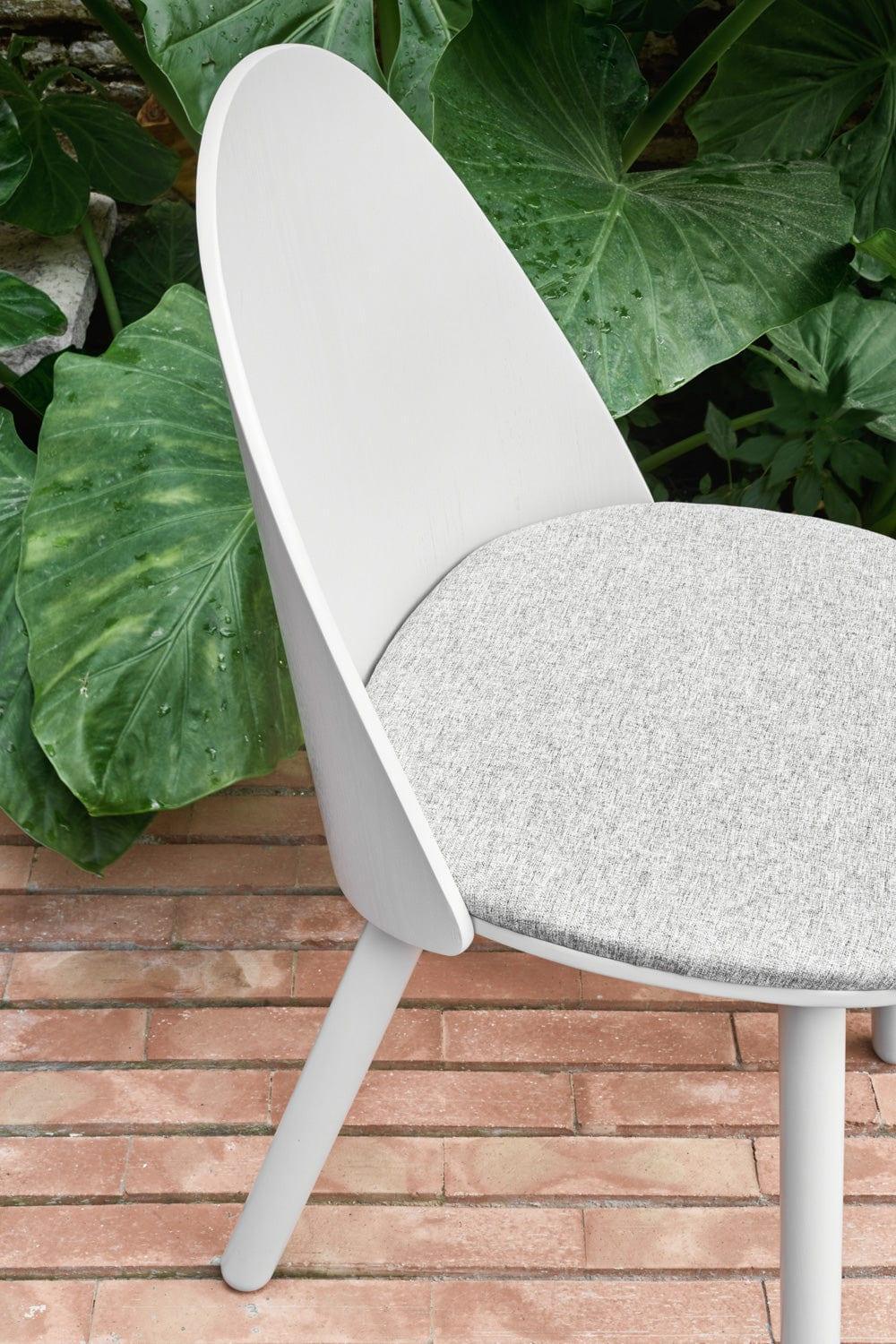 Krzesło z podłokietnikami UMA jasnoszary Teulat Eye on Design