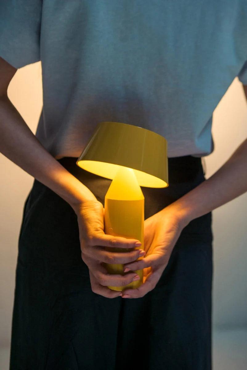 Lampa akumulatorowa BICOCA żółty Marset Eye on Design