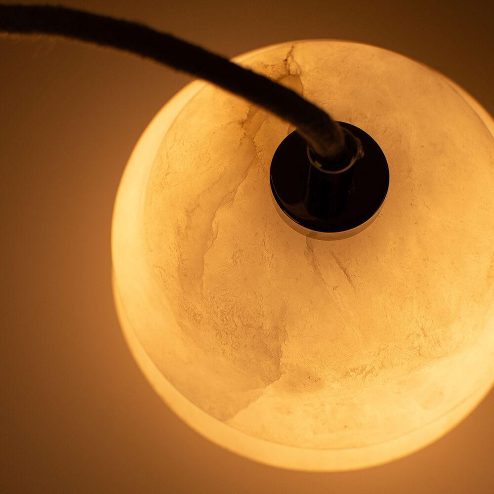 Lampa alabastrowa wisząca KALLIOPE nikiel Embassy Interiors Eye on Design
