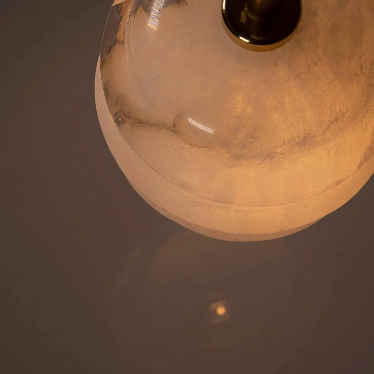 Lampa alabastrowa wisząca KALLIOPE nikiel – Embassy Interiors