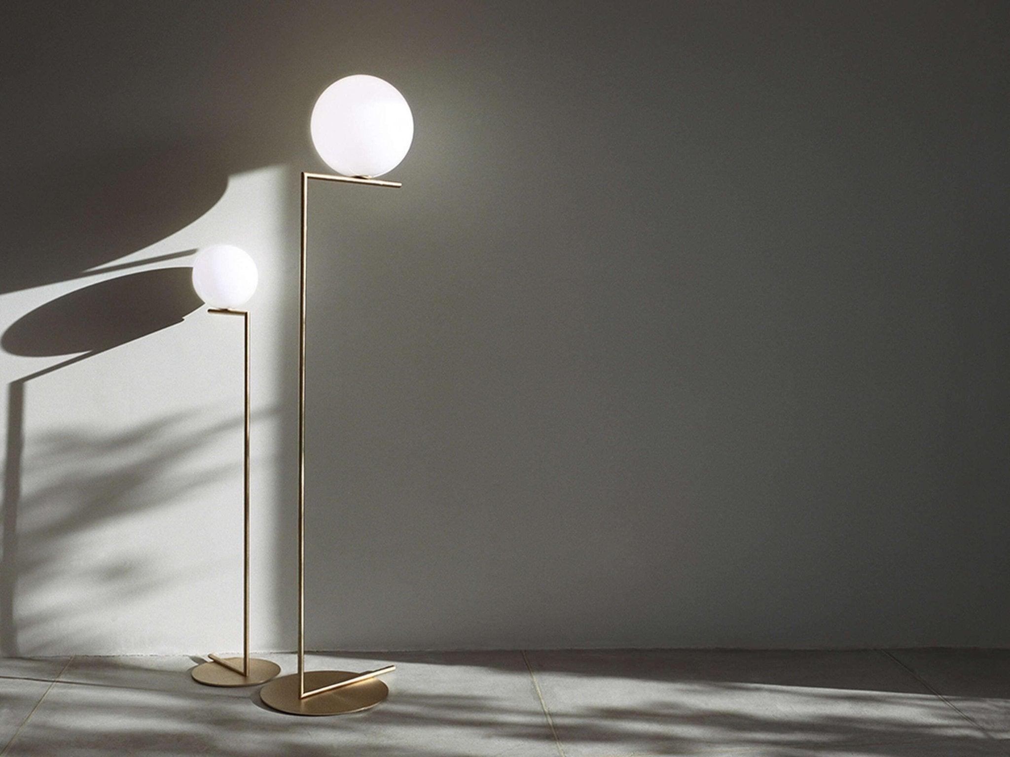 Lampa podłogowa IC LIGHTS mosiężny Flos Eye on Design
