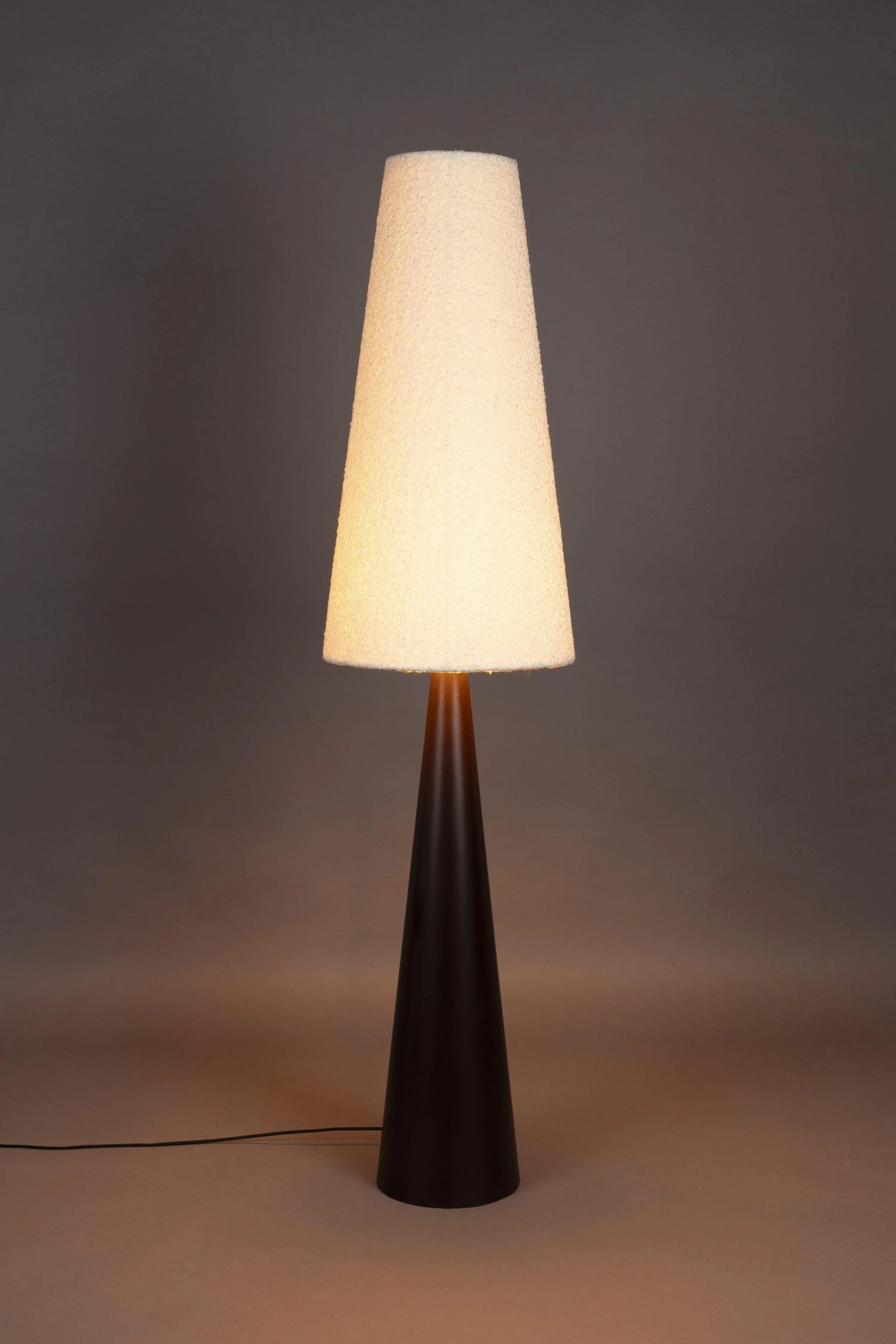 Lampa podłogowa MIKI biały boucle – Dutchbone