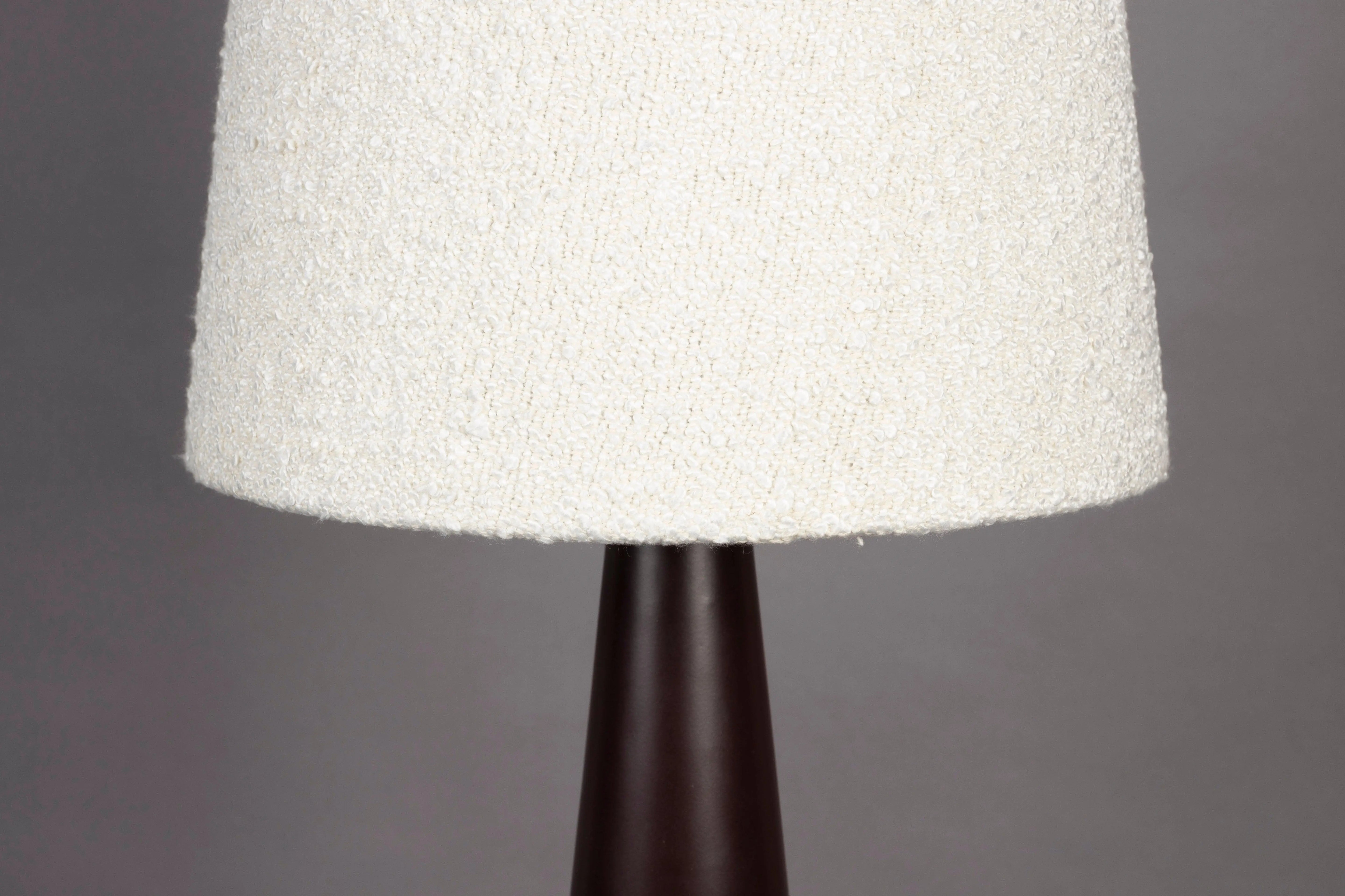Lampa podłogowa MIKI biały boucle – Dutchbone