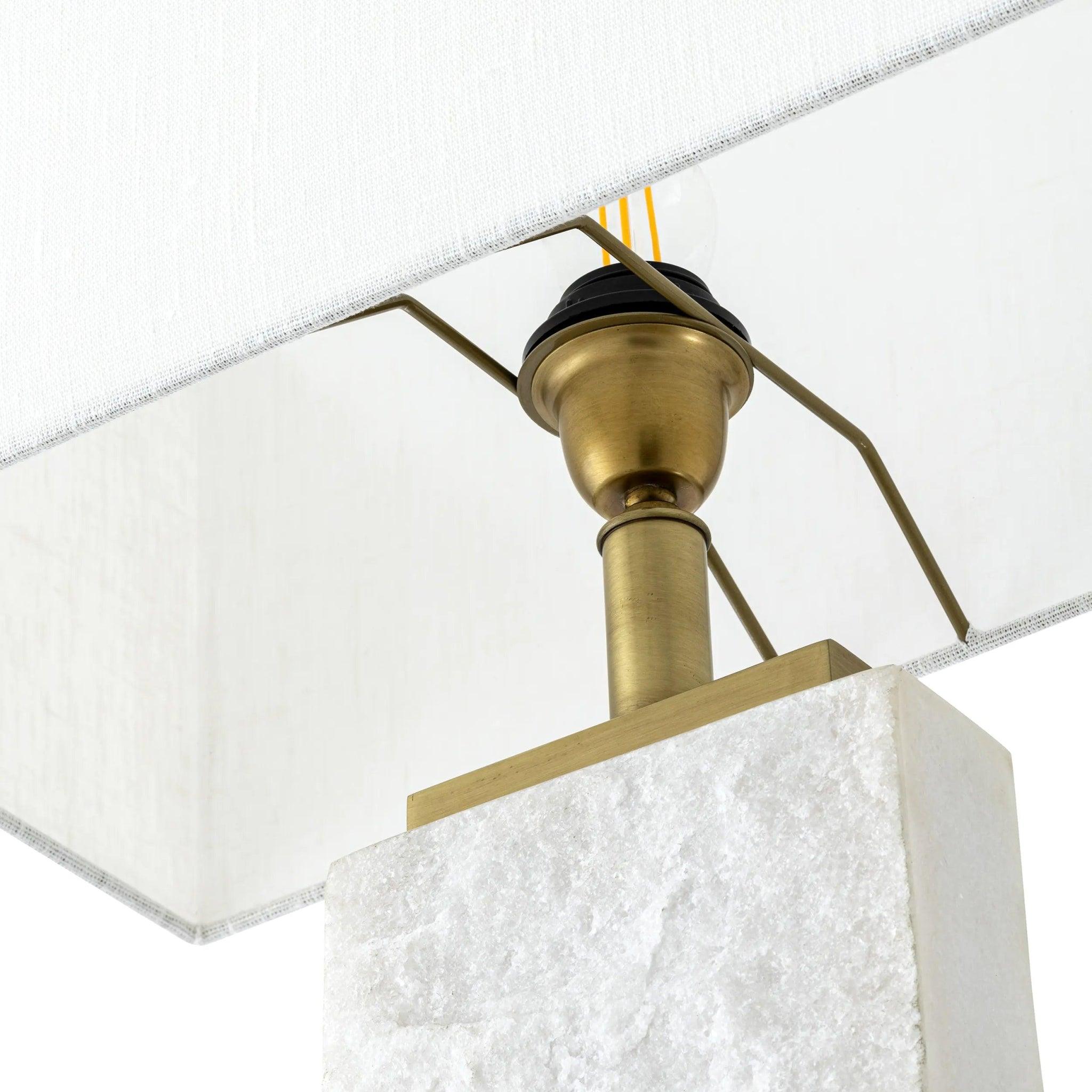 Lampa podłogowa NEWTON biały marmur Eichholtz Eye on Design