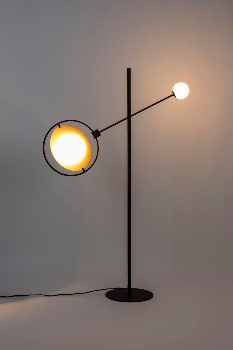 Lampa podłogowa SIRIUS czarny Zuiver Eye on Design