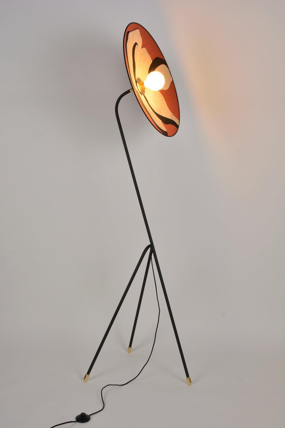 Lampa podłogowa SONIA LAUDET karminowy Market Set Eye on Design