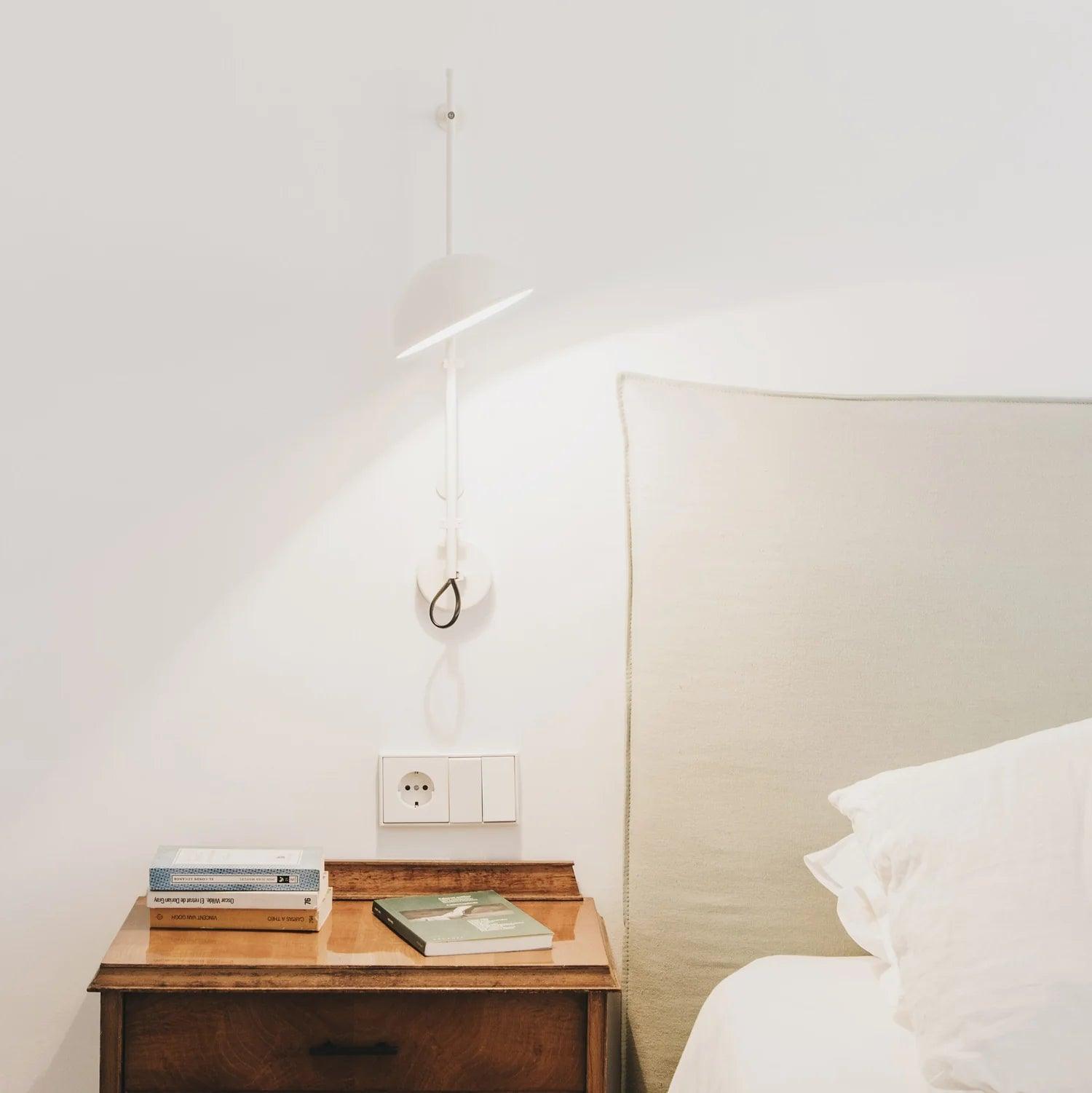 Lampa ścienna FUNICULI biały Marset Eye on Design