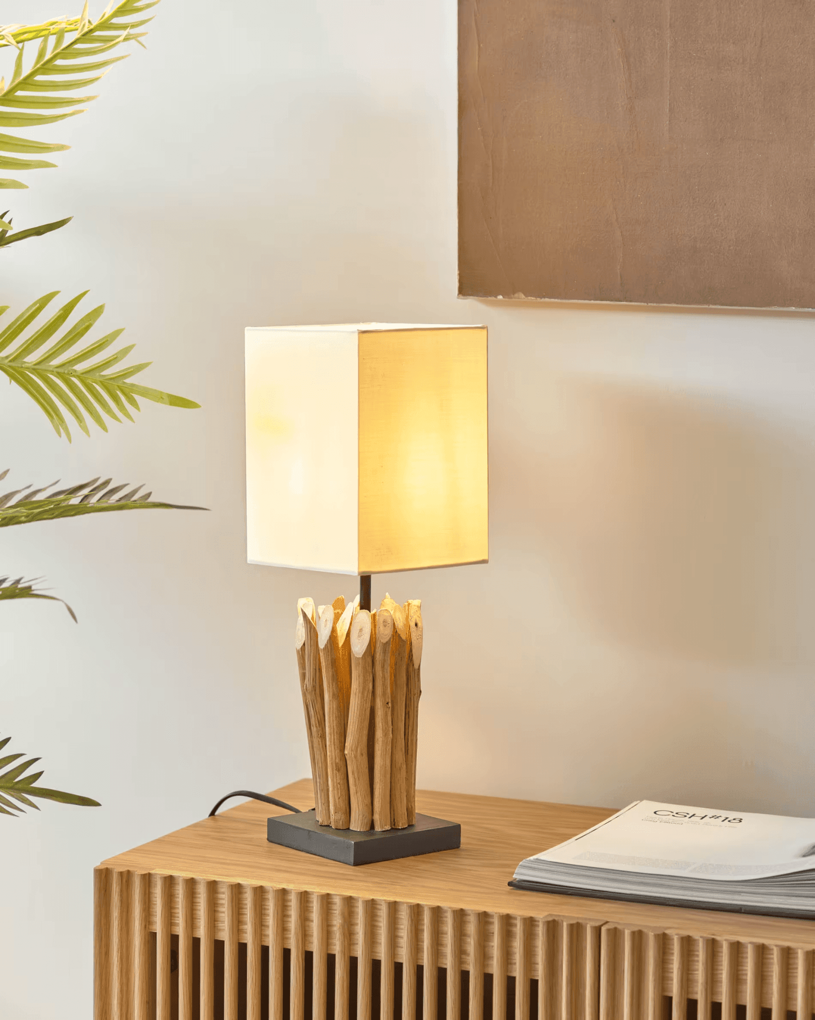 Lampa stołowa BOOP lite drewno La Forma Eye on Design