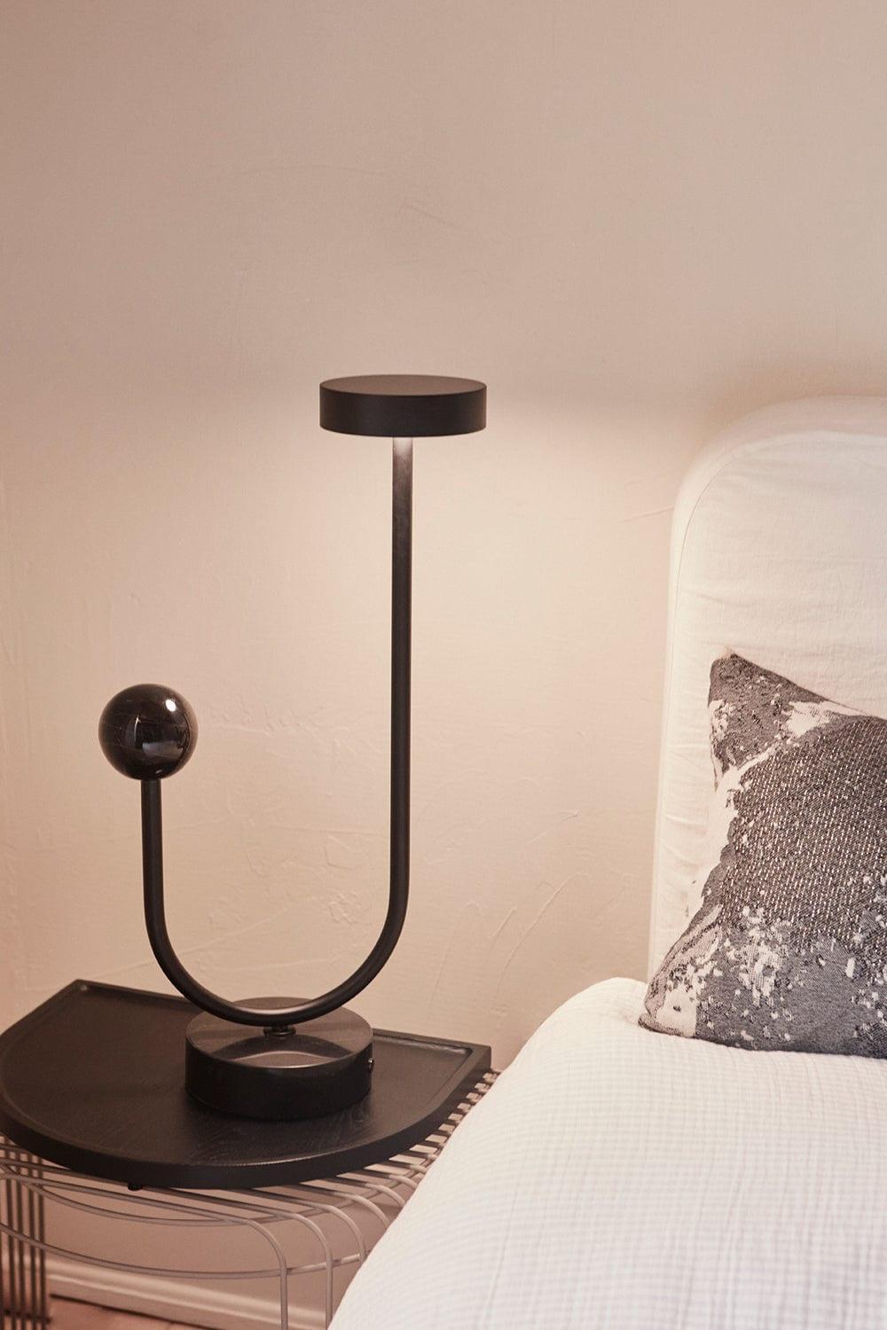 Lampa stołowa GRASIL czarny marmur AYTM Eye on Design