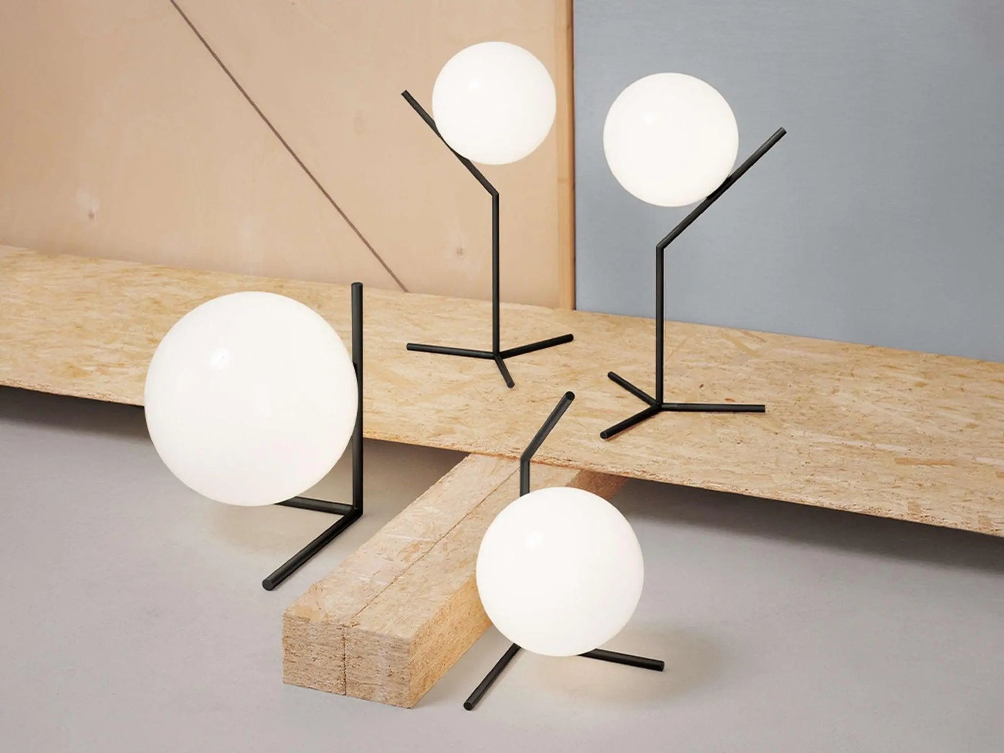 Lampa stołowa IC LIGHTS czarny – Flos