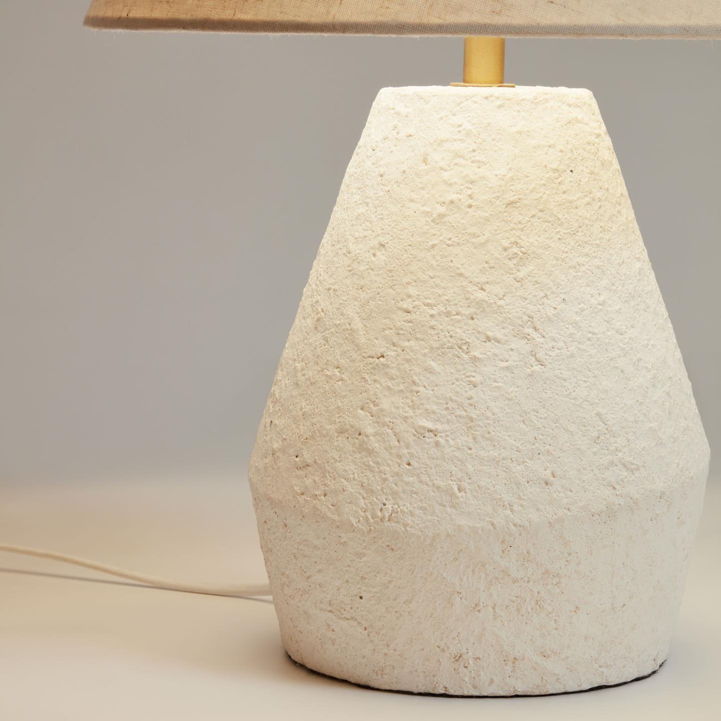 Lampa stołowa NOARA biały La Forma Eye on Design