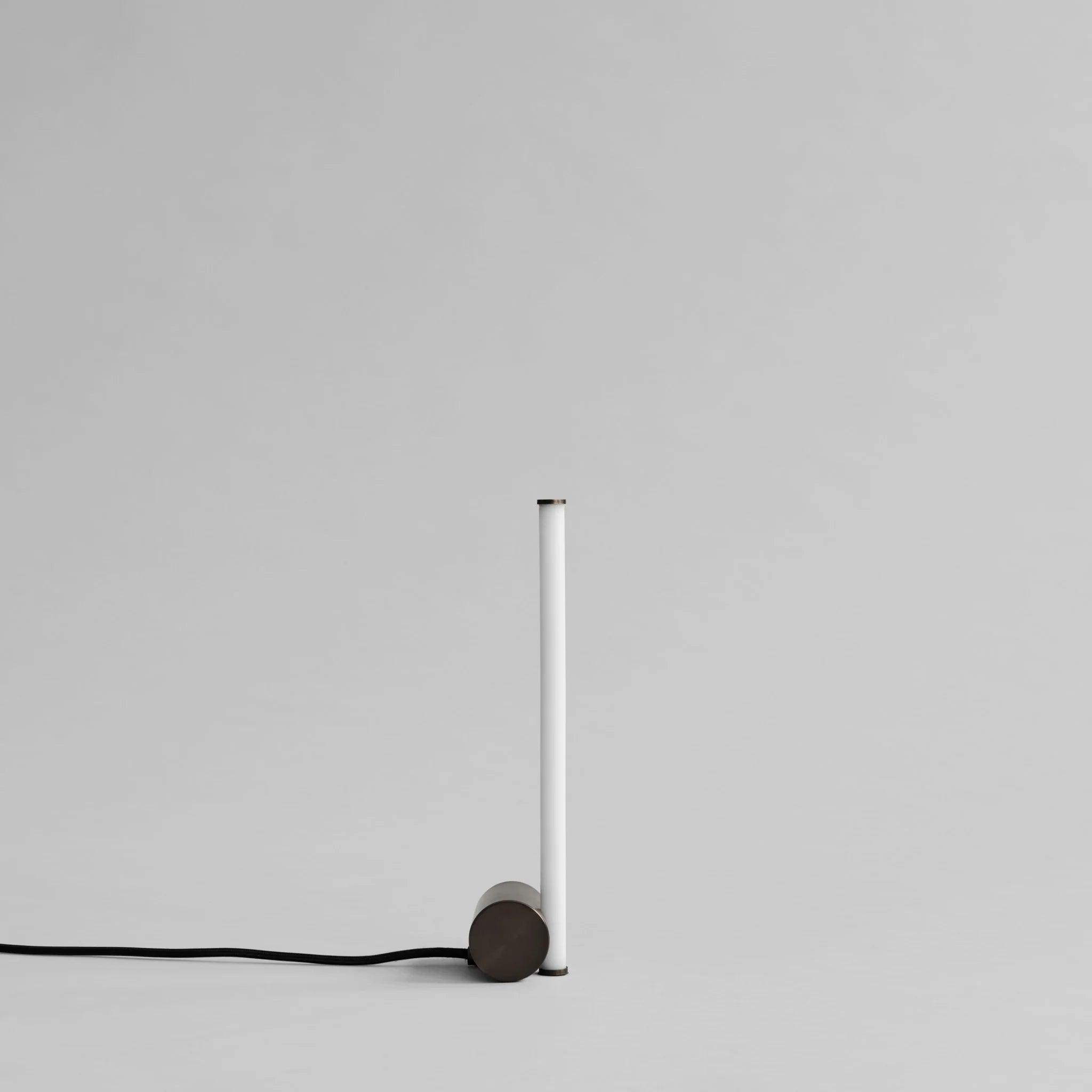 Lampa stołowa STICK czarny 101 Copenhagen Eye on Design