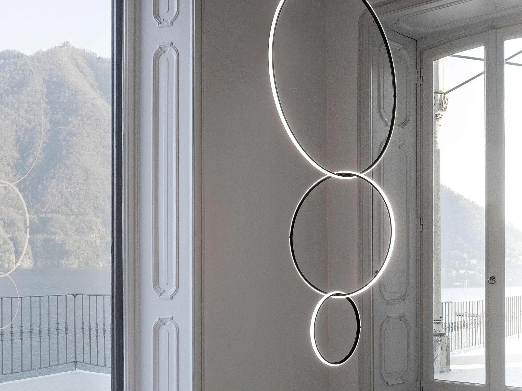 Lampa wisząca ARRANGEMENTS 9 trzy elementy – Flos