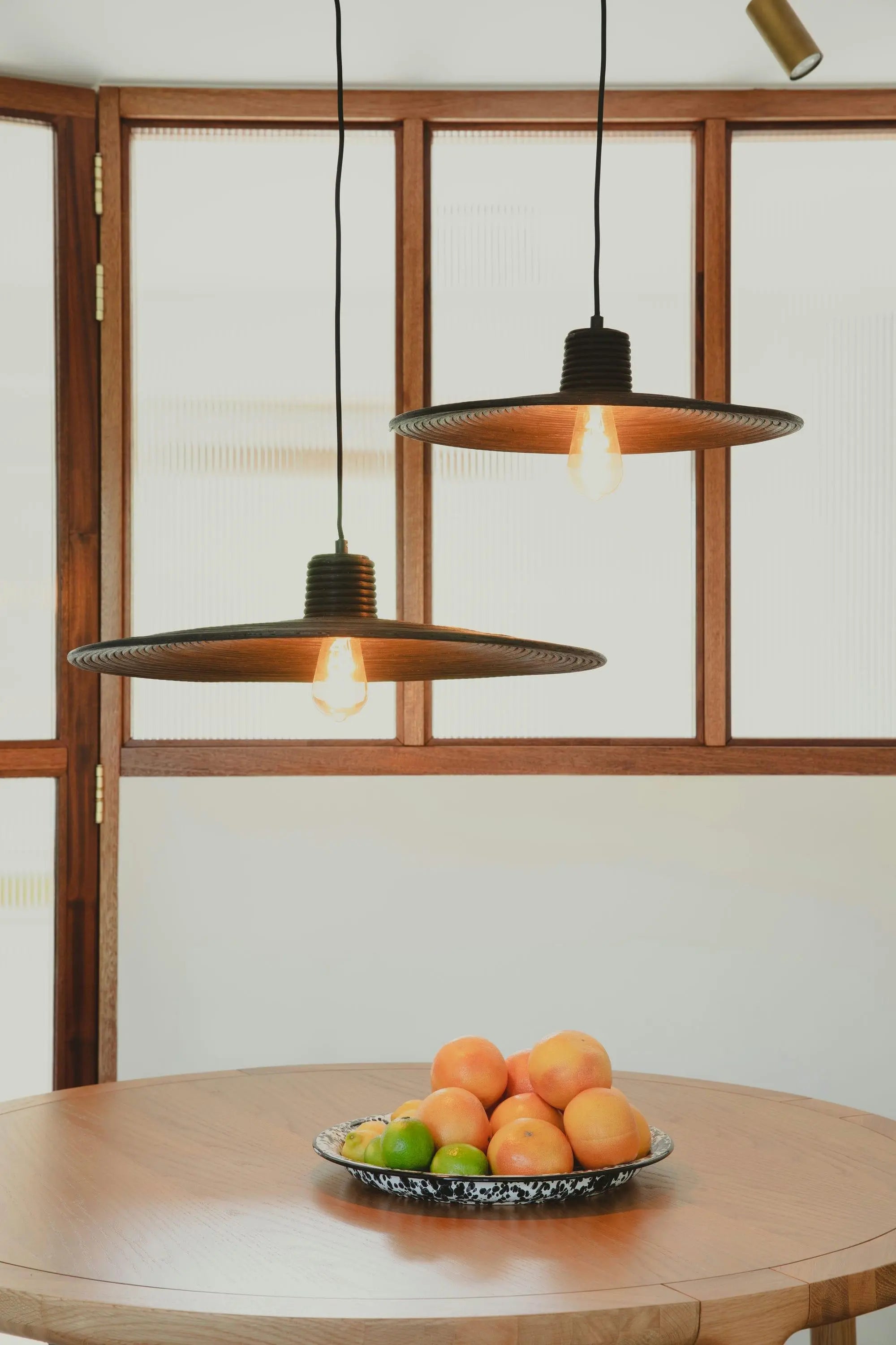 Lampa wisząca BALANCE rattan czarny – Zuiver