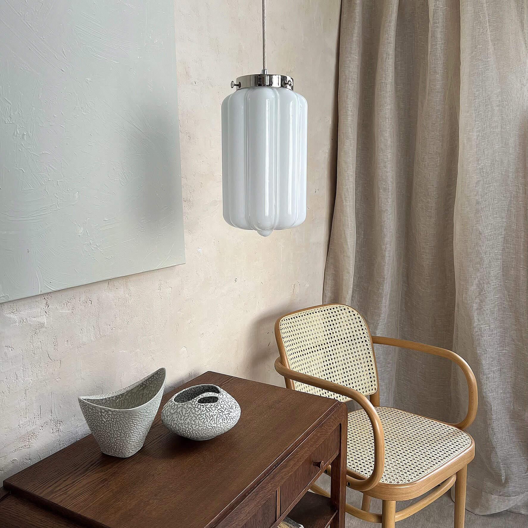 Lampa wisząca DECO nikiel Embassy Interiors Eye on Design