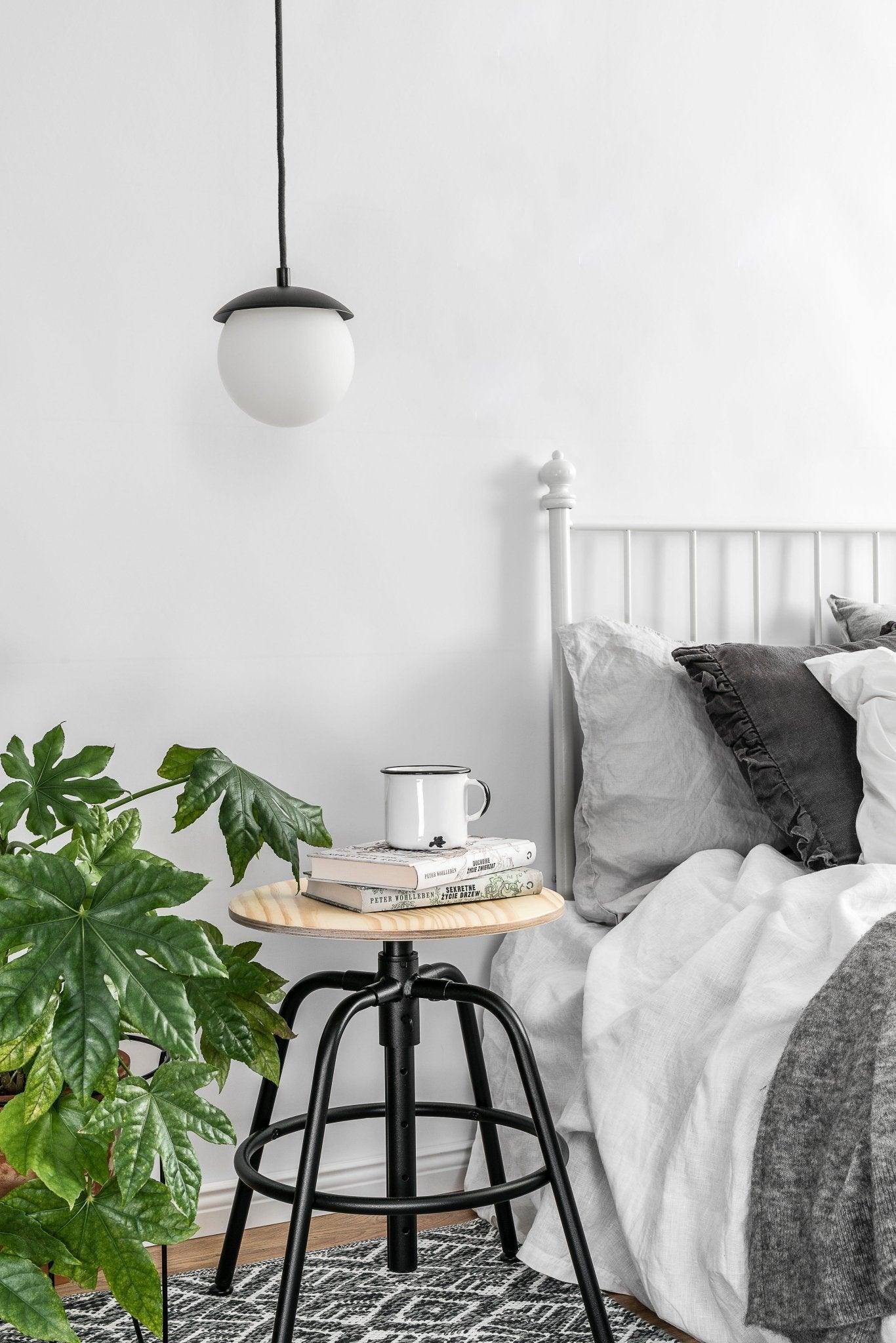 Lampa wisząca KUUL czarny Ummo Eye on Design
