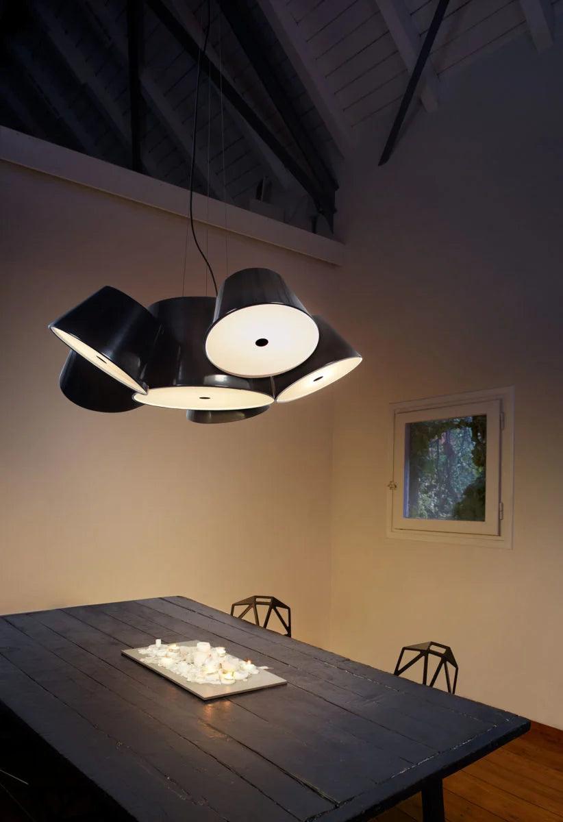 Lampa wisząca okrągła TAM TAM biały z piaskowymi kloszami Marset Eye on Design