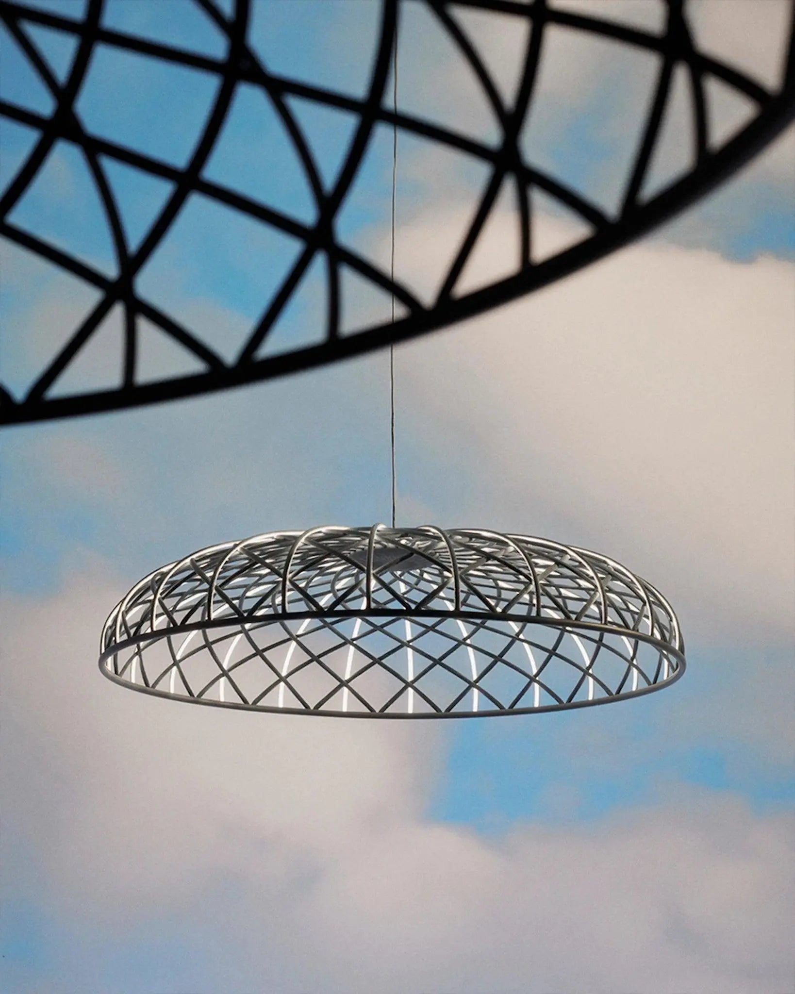 Lampa wisząca SKYNEST migdałowy – Flos