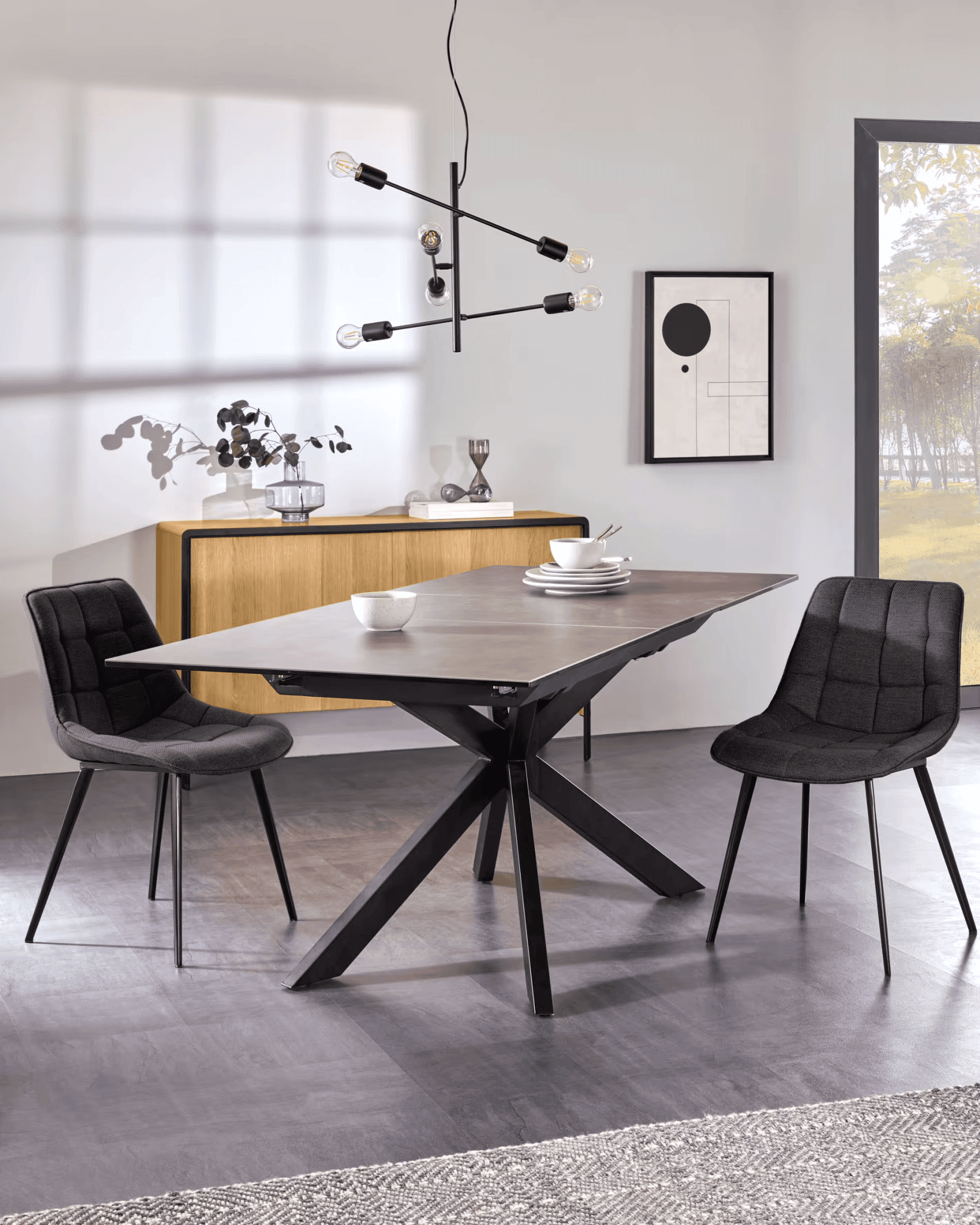 Lampa wisząca SPICA czarny La Forma Eye on Design