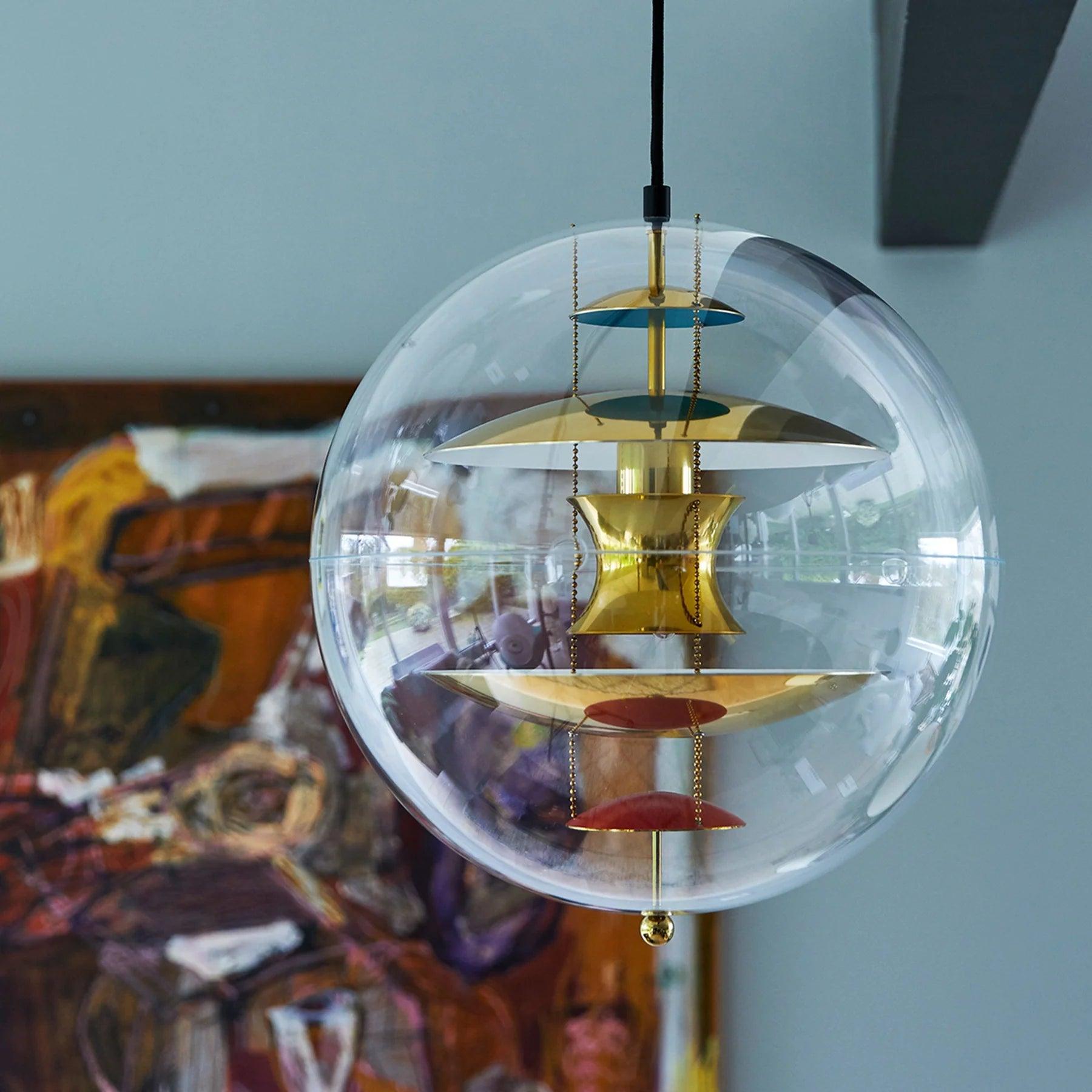 Lampa wisząca VP GLOBE mosiężny Verpan Eye on Design