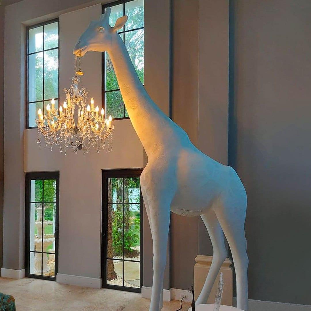 Lampa zewnętrzna GIRAFFE IN LOVE XL biała Qeeboo Eye on Design