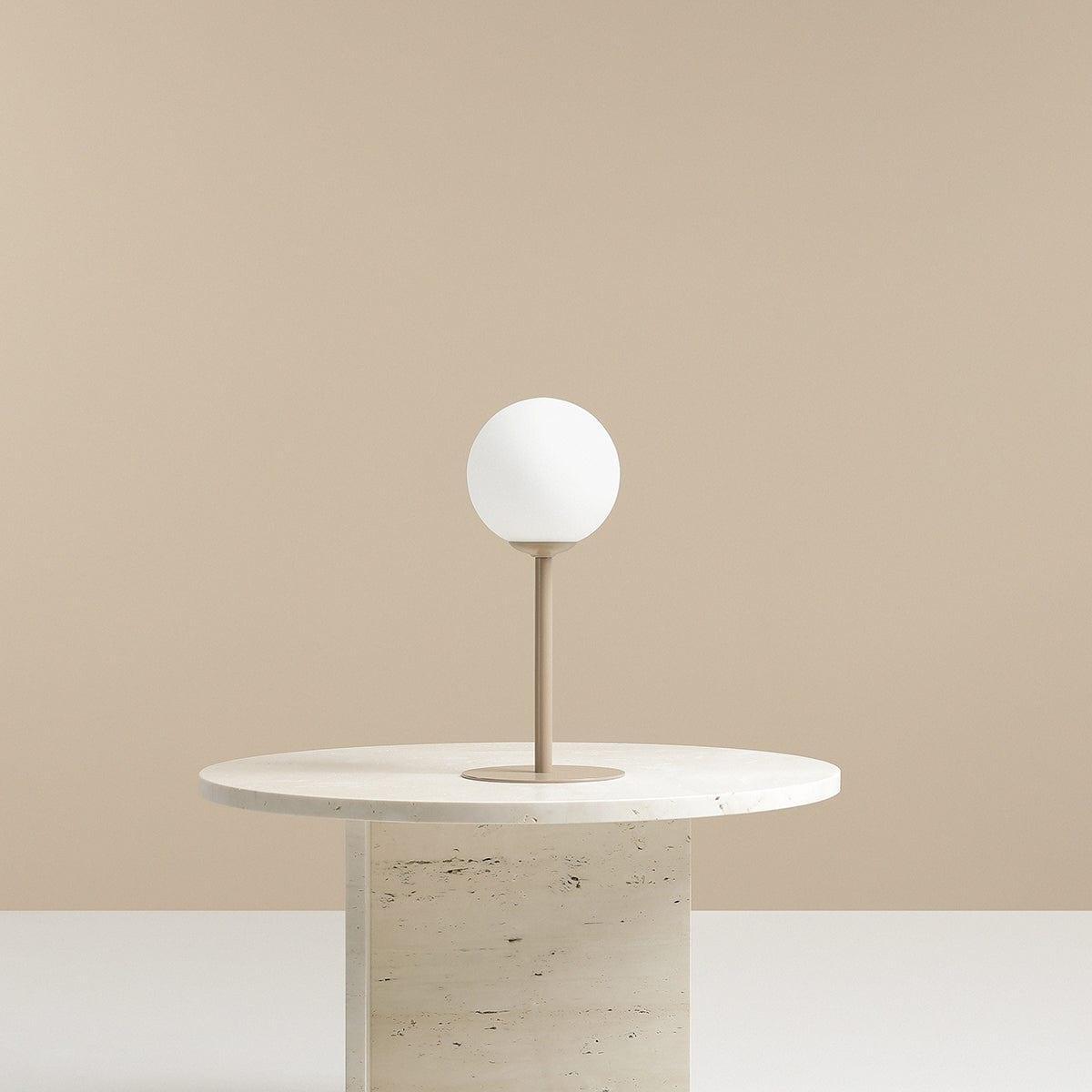 Lampka biurkowa PINNE beżowy Artera Eye on Design