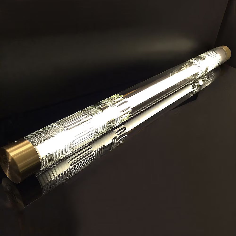Wandlampe CRYSTAL TUBE aus Kristallglas mit messingfarbener Oberfläche