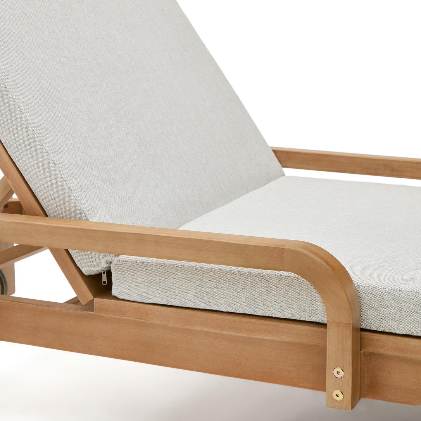 Leżak ogrodowy SONSAURA lite drewno eukaliptusowe La Forma Eye on Design