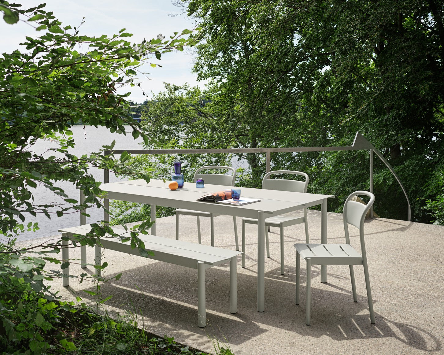 Gartenbank LINEAR grau Stahl