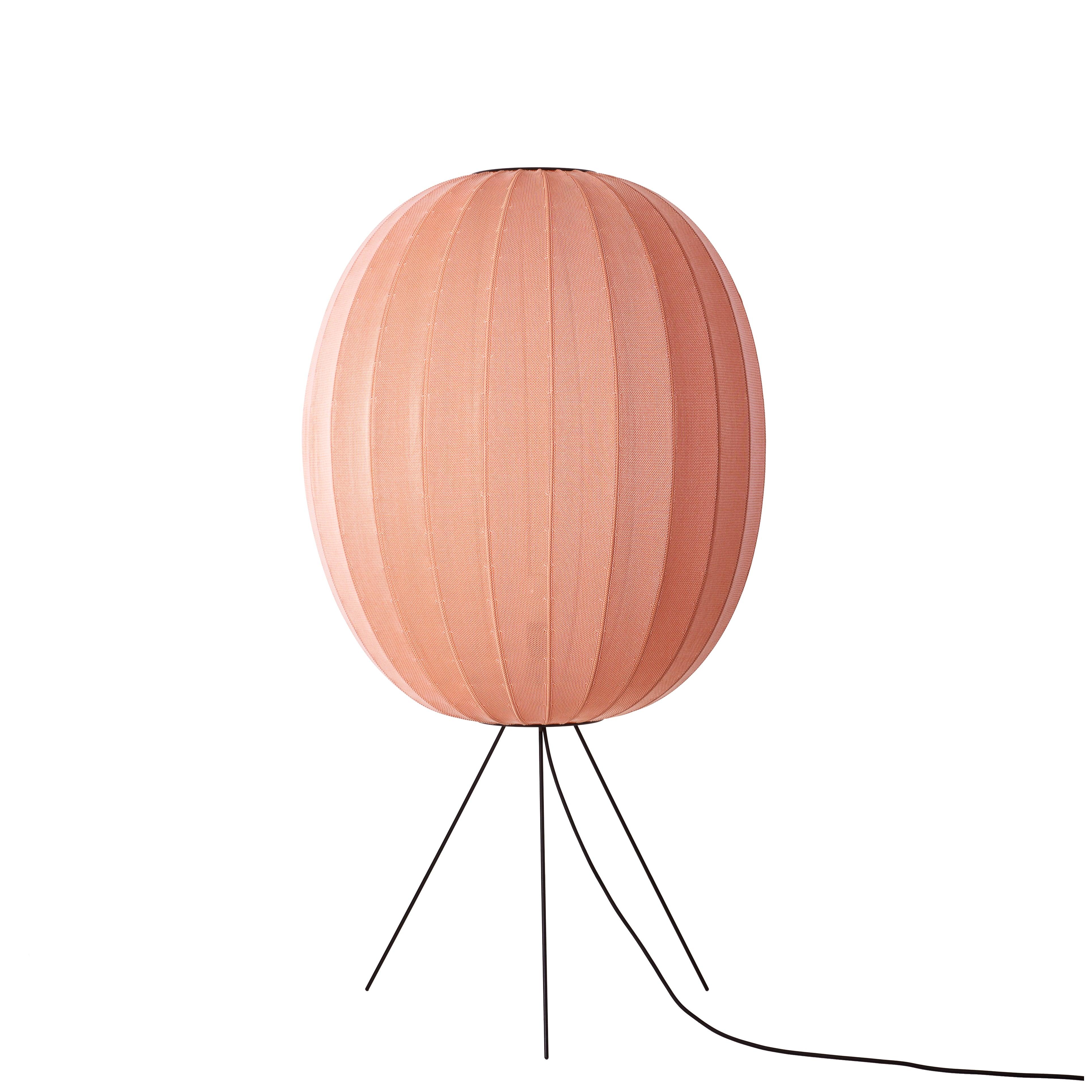 KNIT-WIT Coral Tripod Floor Lamp