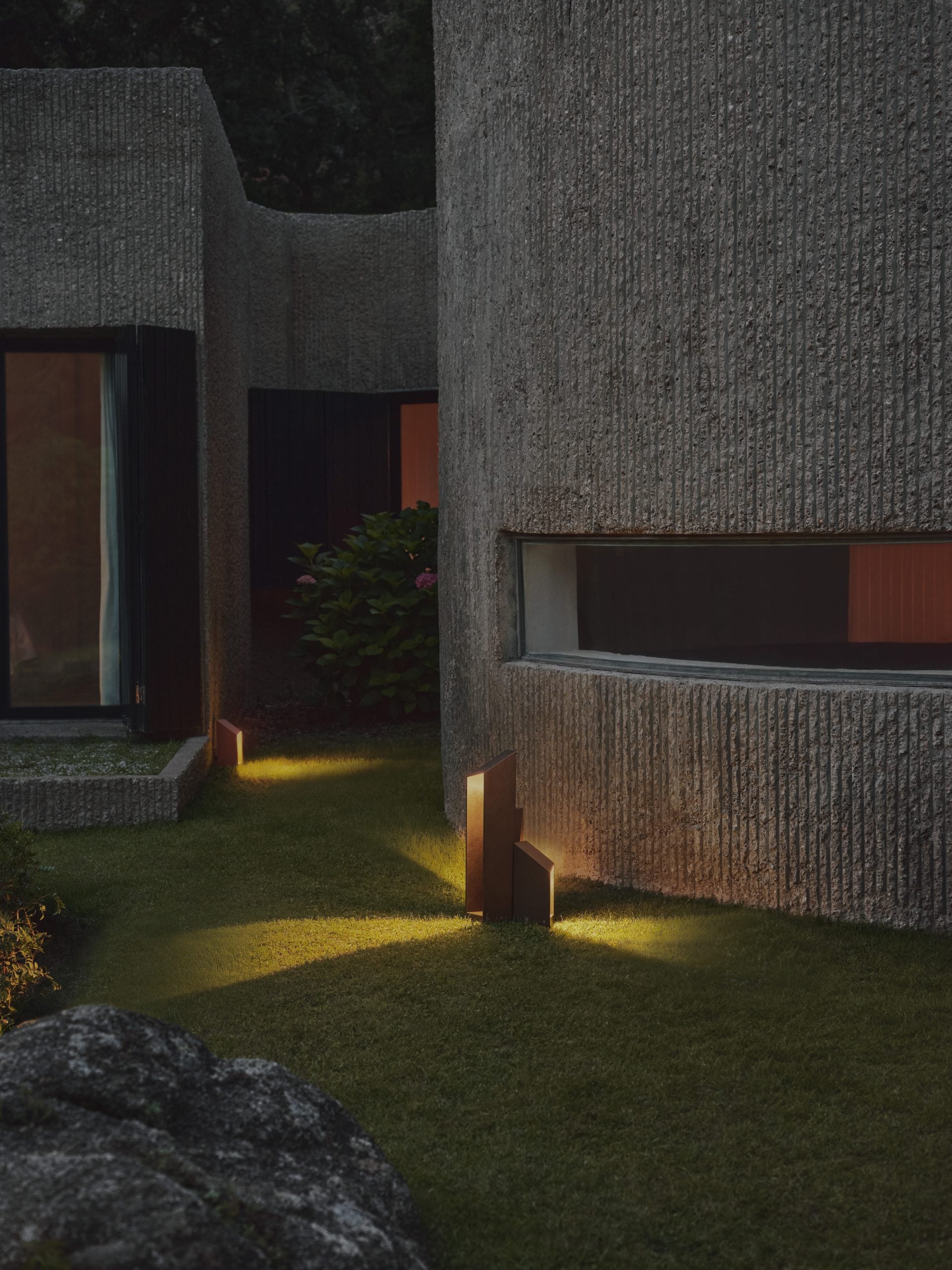 Outdoor lamp DOMUS brown