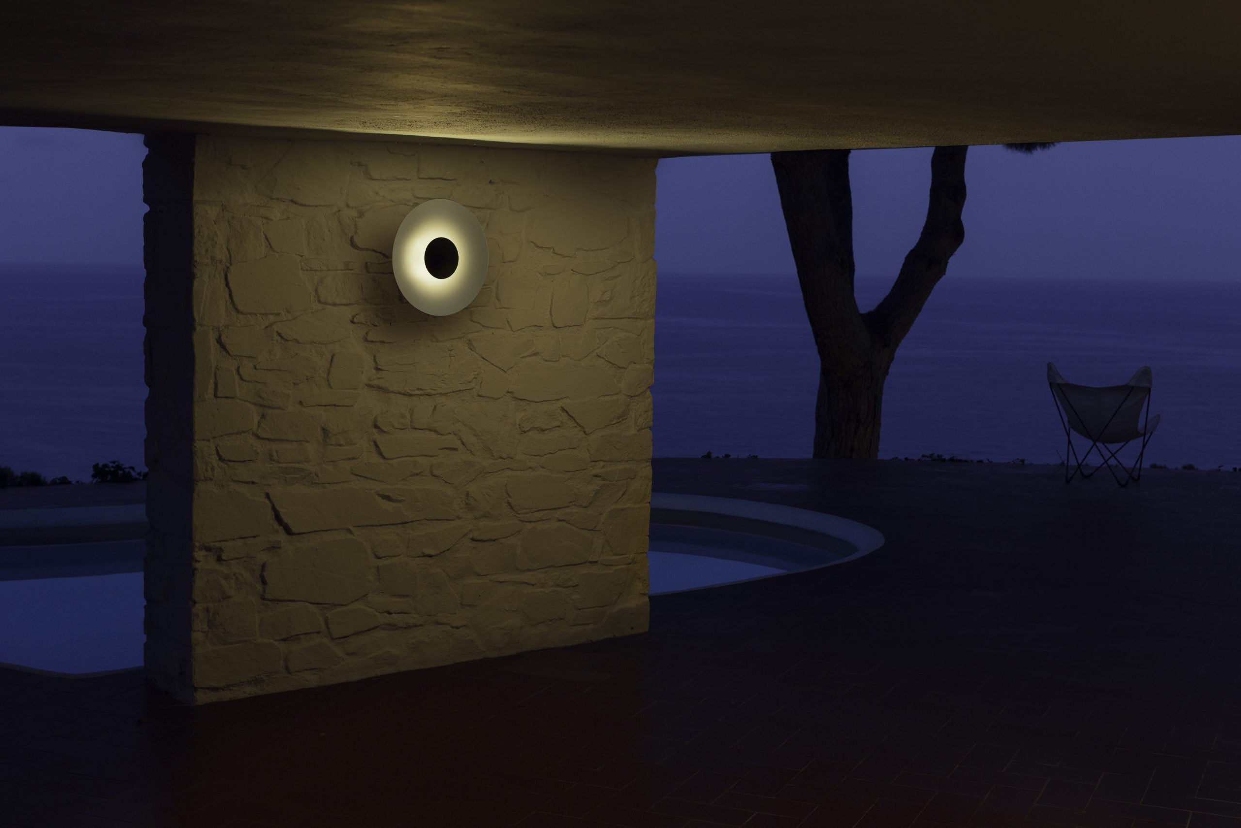 GINGER Outdoor Wall Light in Rusty Brown