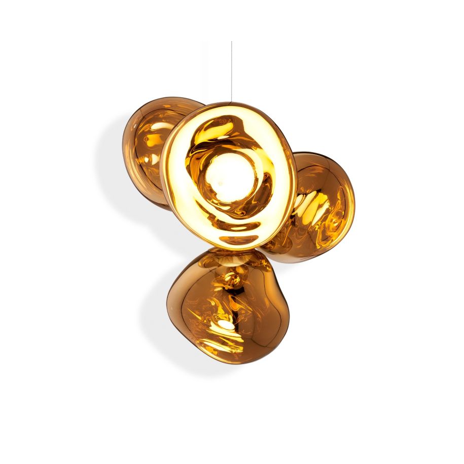 Goldene Kronleuchter schmelzen